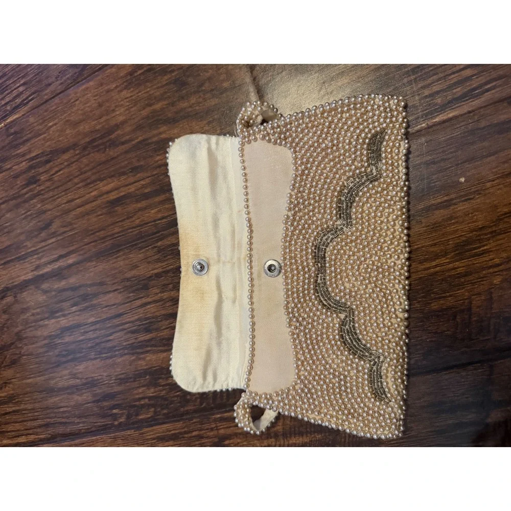 Vintage Japan Beaded Faux Pearl Clutch Evening Bag Ivory Wavy Bugle Beads Ivory